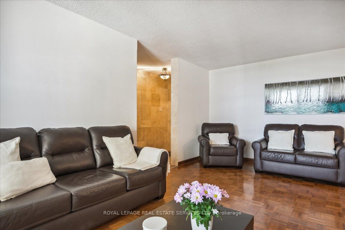 175 Hilda Ave, unit 806 for sale - image #13