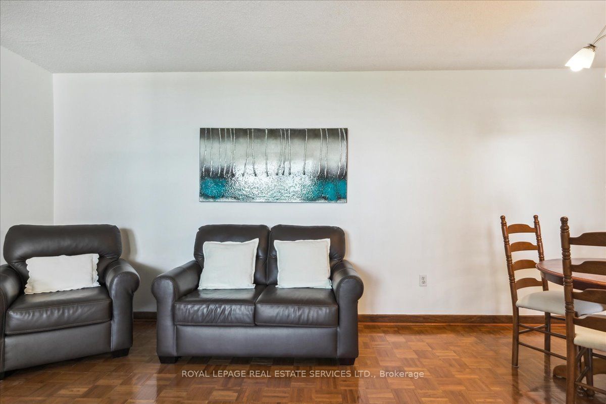 175 Hilda Ave, unit 806 for sale - image #14