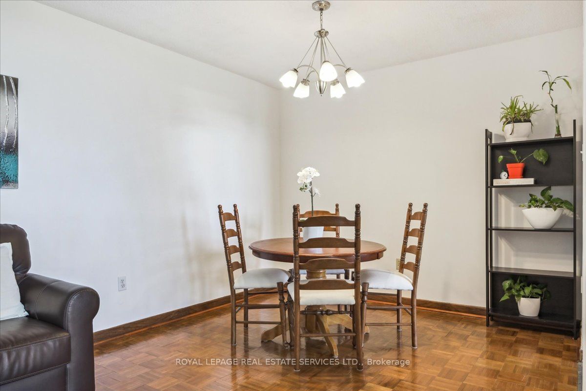 175 Hilda Ave, unit 806 for sale - image #15