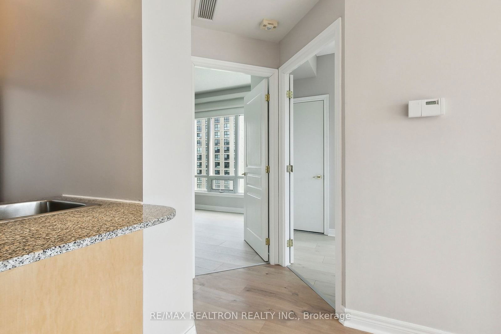 100 Hayden St, unit 1607 for sale - image #22