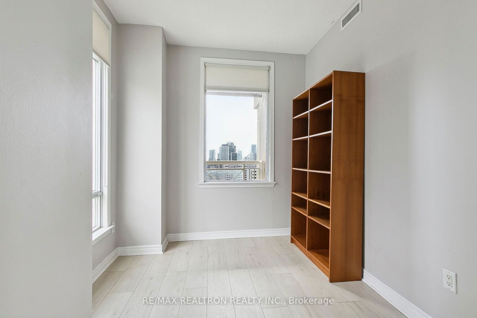 100 Hayden St, unit 1607 for sale - image #31