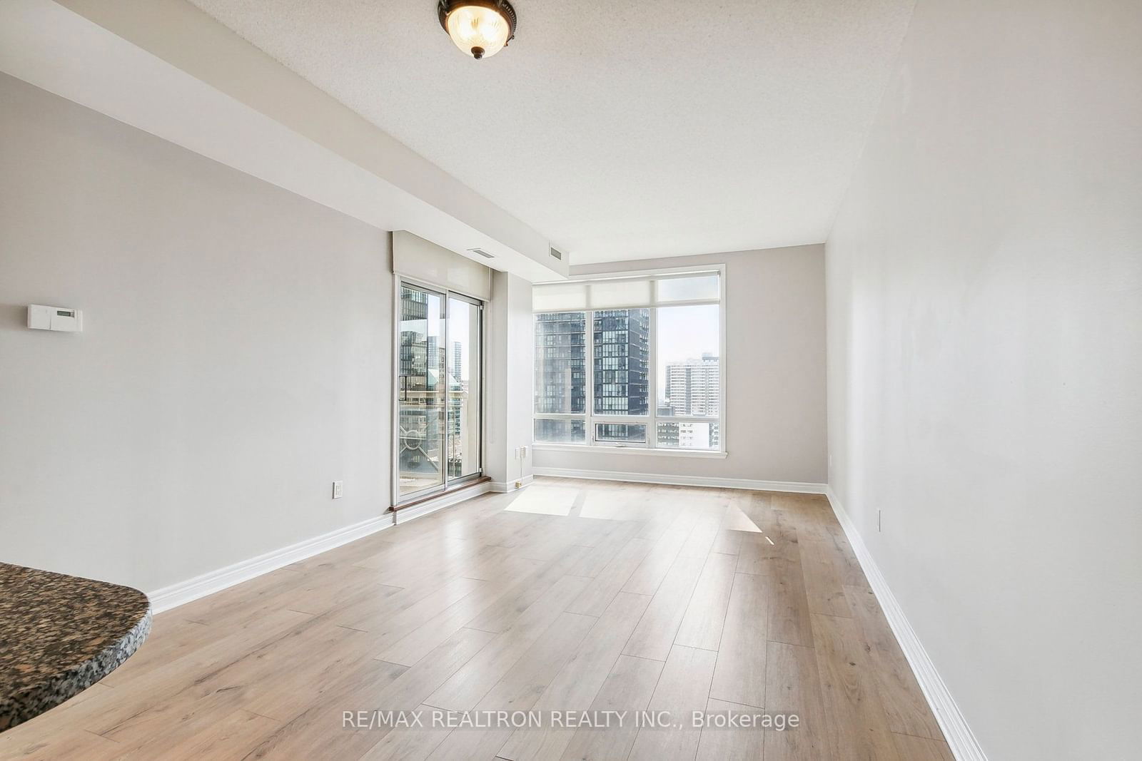 100 Hayden St, unit 1607 for sale