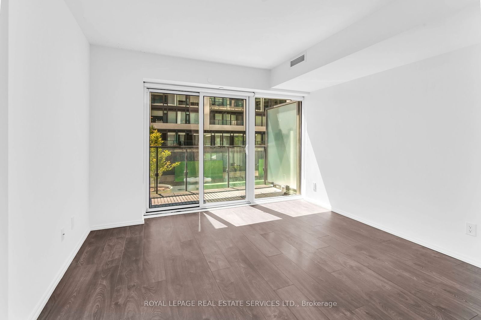 5 Soudan Ave, unit 704 for sale - image #10