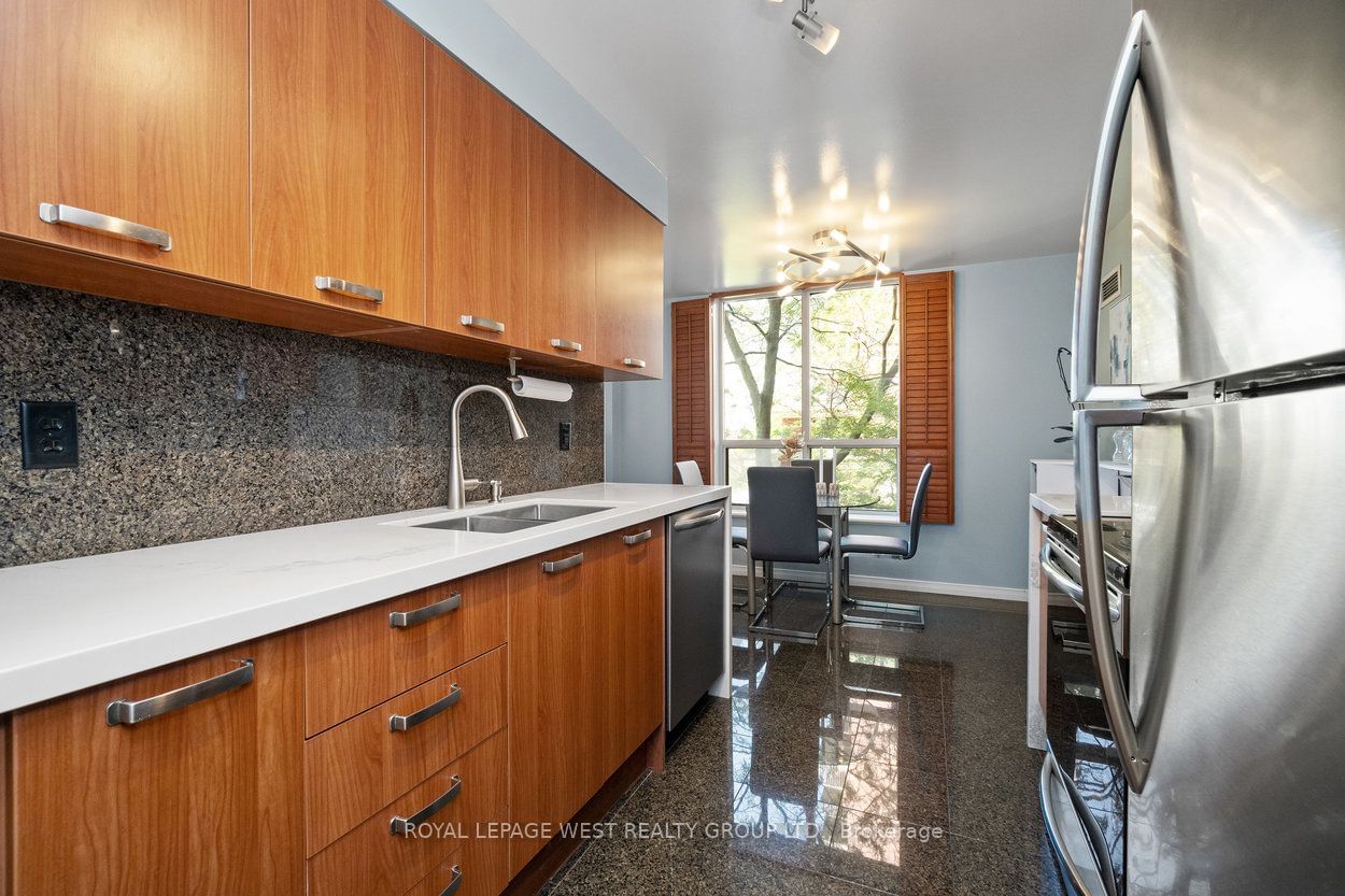 51 Harrison Garden Blvd, unit 304 for sale - image #13