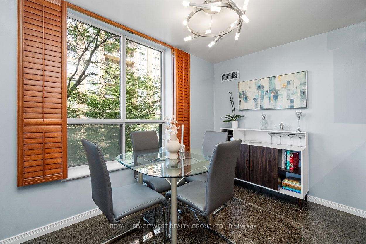 51 Harrison Garden Blvd, unit 304 for sale - image #16