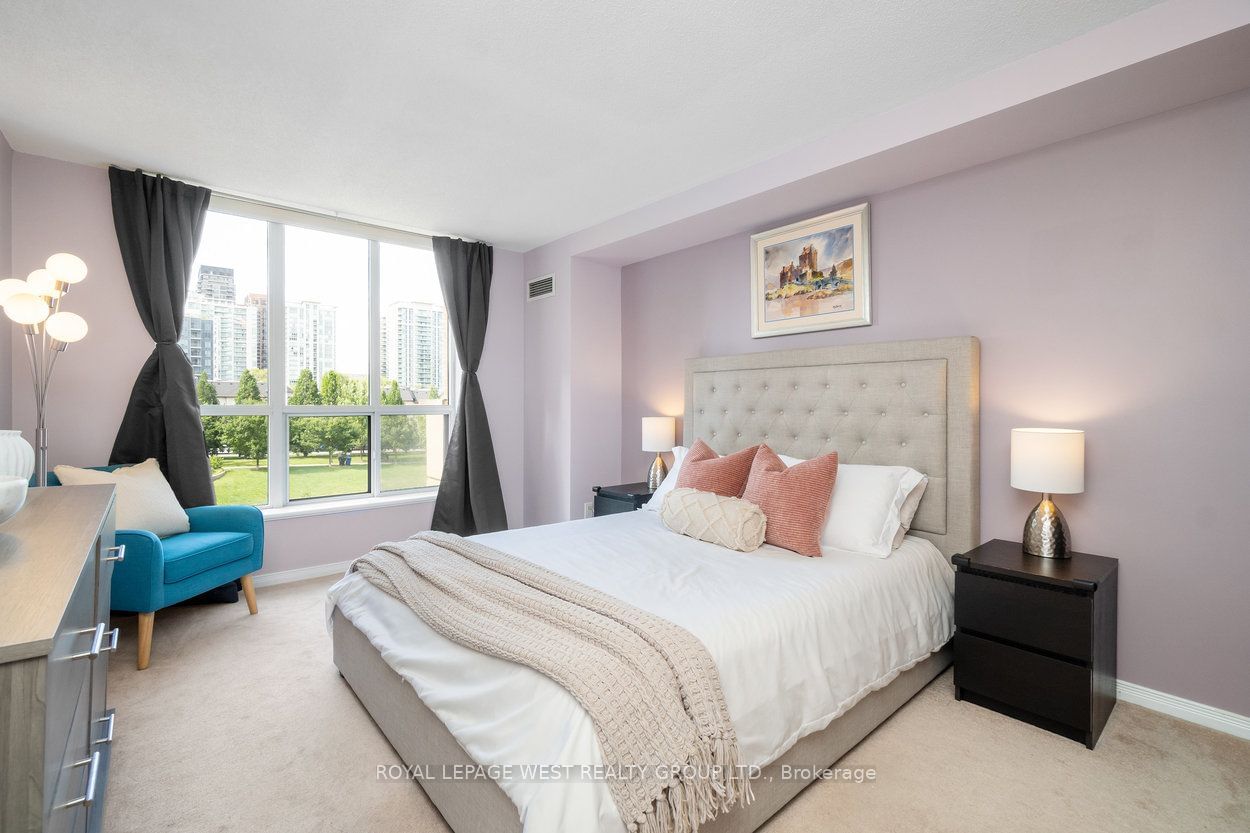 51 Harrison Garden Blvd, unit 304 for sale - image #19