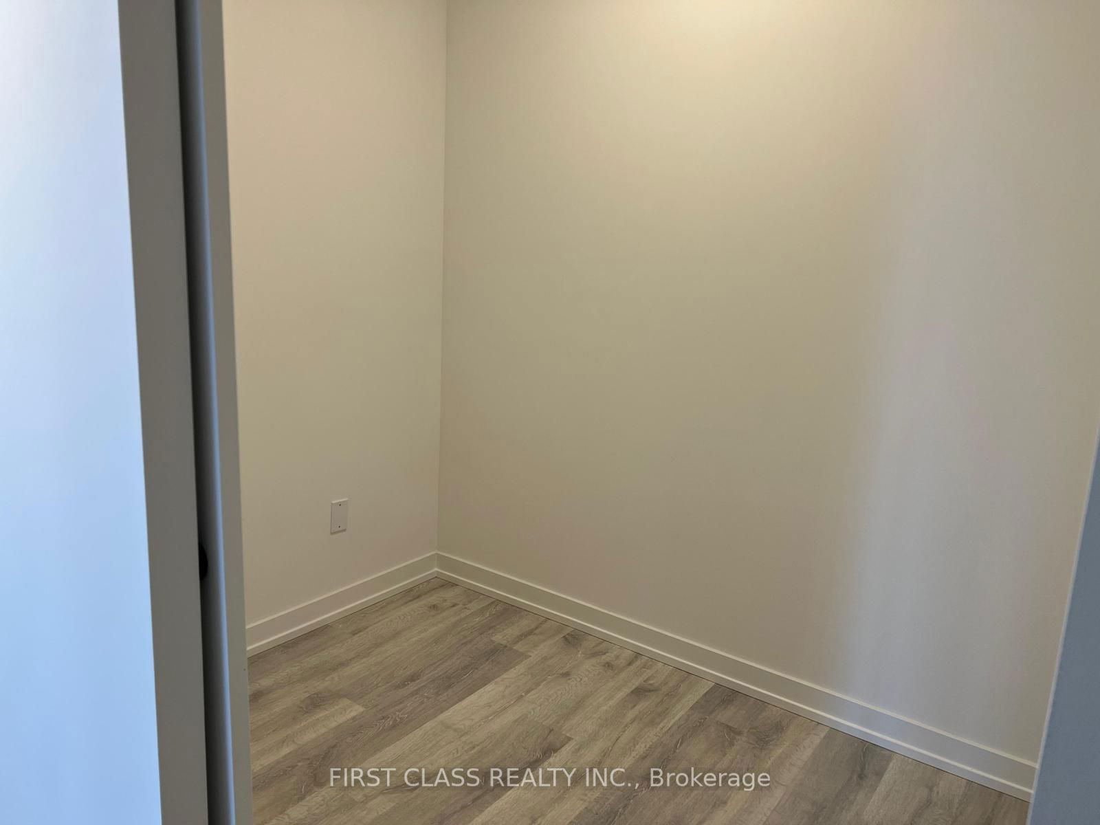 2 Augusta Ave, unit 702 for rent