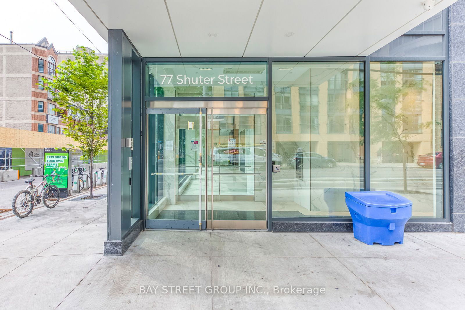 77 Shuter St, unit 2207 for rent