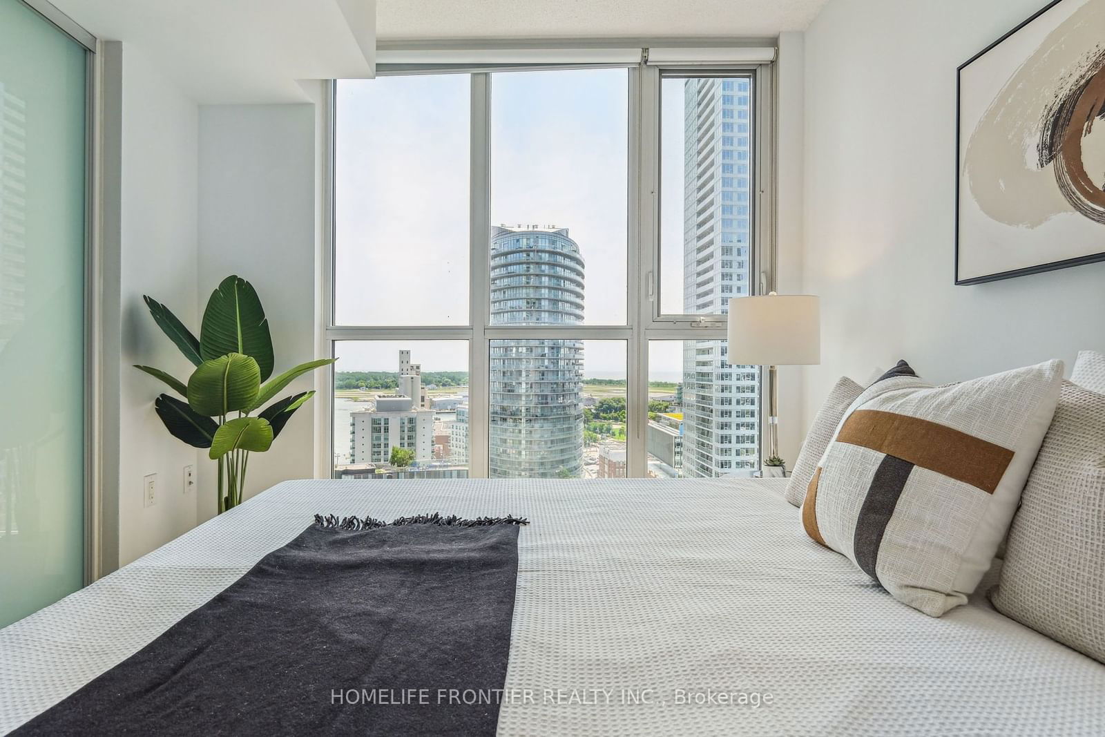 85 Queens Wharf Rd, unit 1903 for sale