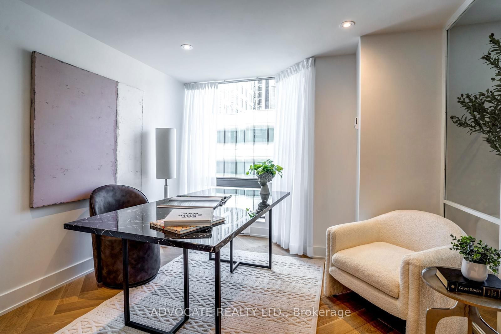 1166 Bay St, unit 1105 for sale - image #16