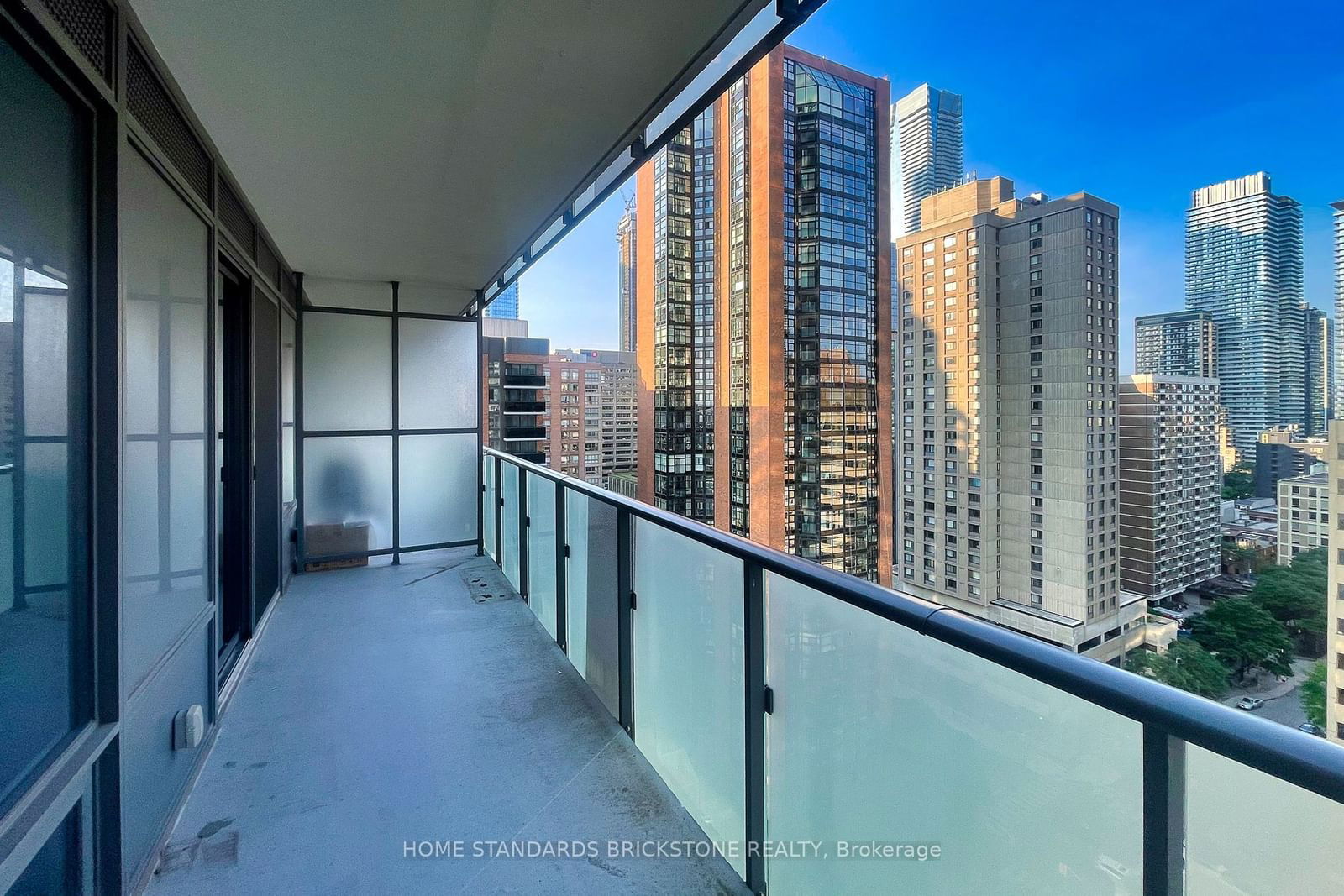 65 St Mary St, unit 1711 for sale - image #20