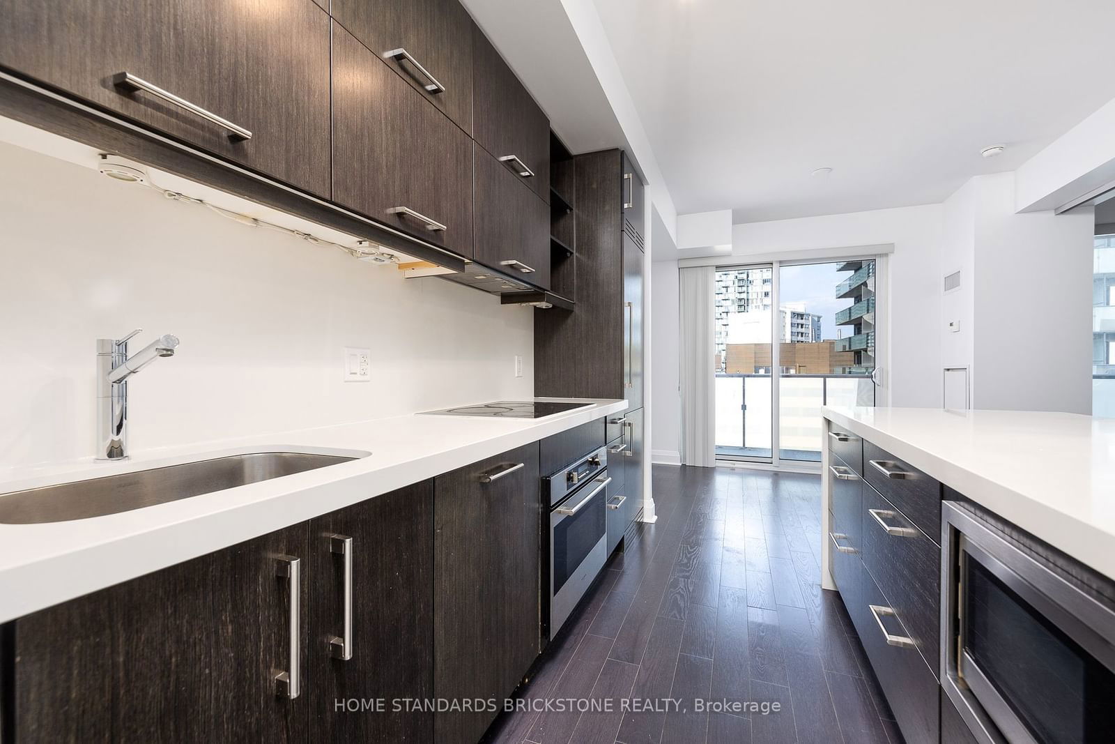 65 St Mary St, unit 1711 for sale