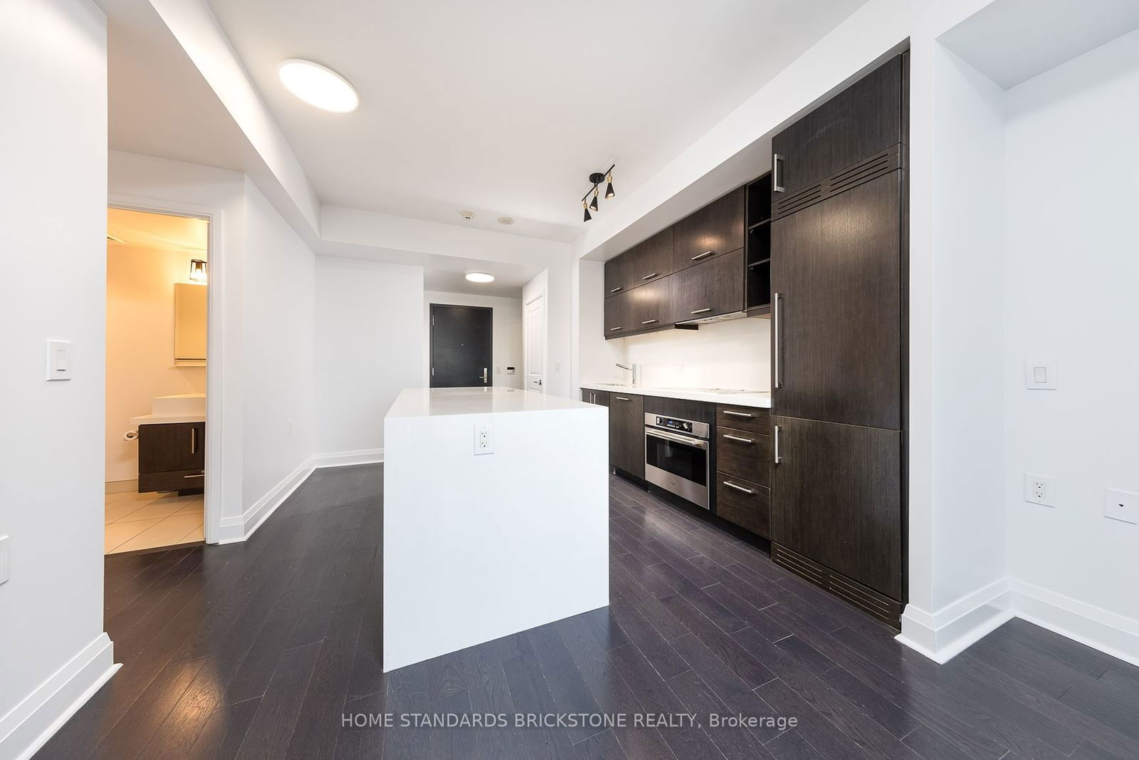 65 St Mary St, unit 1711 for sale - image #9