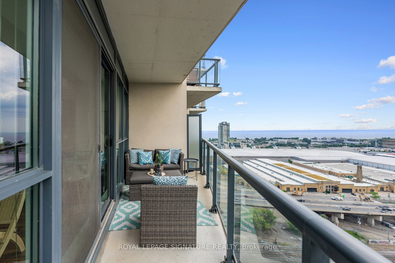 51 East Liberty St, unit 2116 for sale - image #10