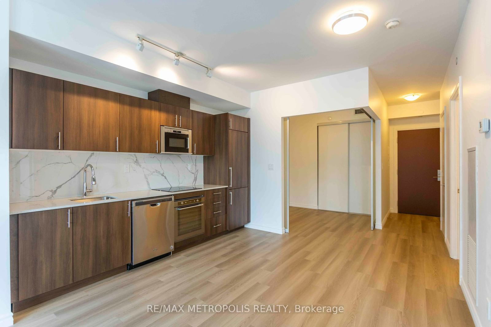 460 Adelaide St E, unit 2116 for sale - image #6