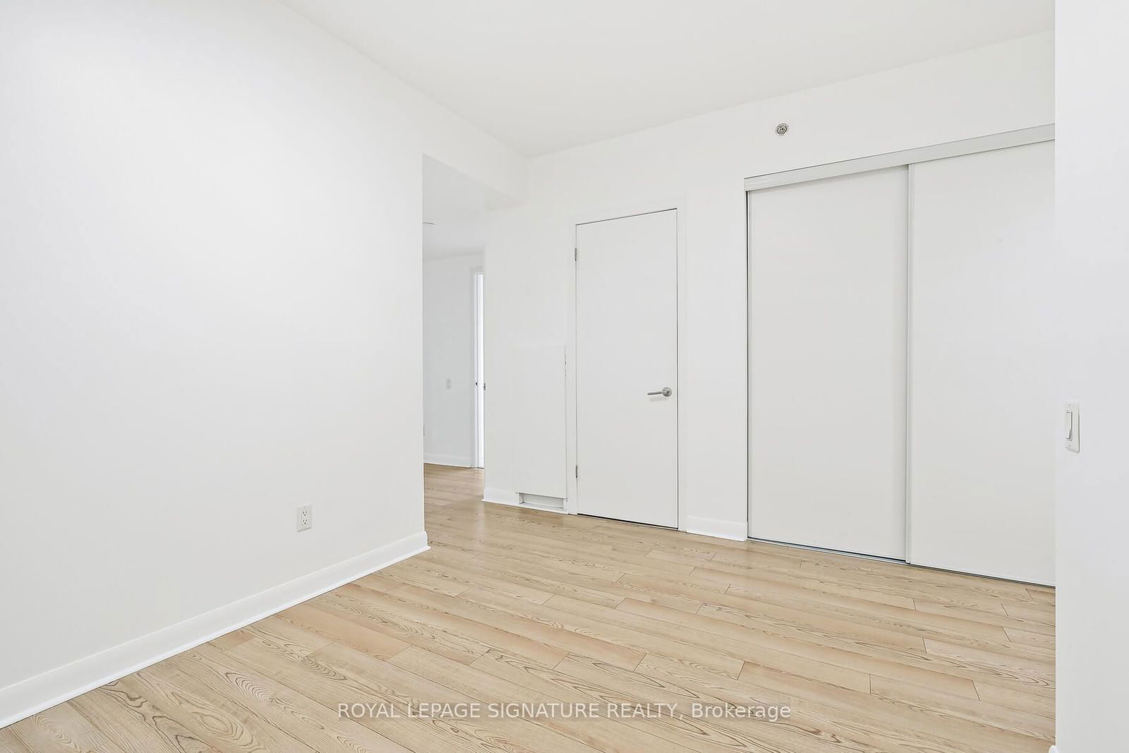 375 King St, unit 1802 for rent - image #4