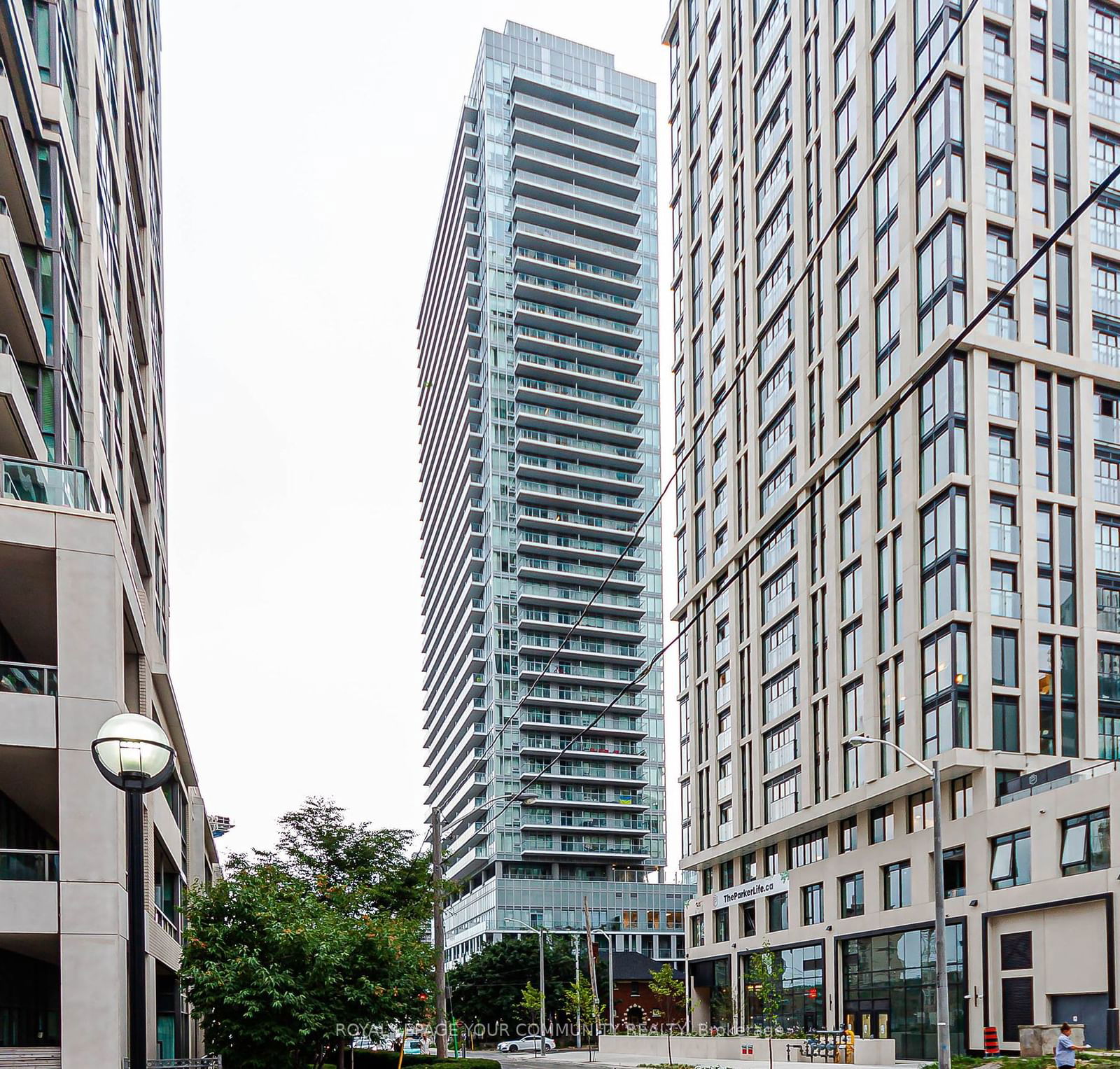 99 Broadway Ave, unit Lph12 for rent - image #38