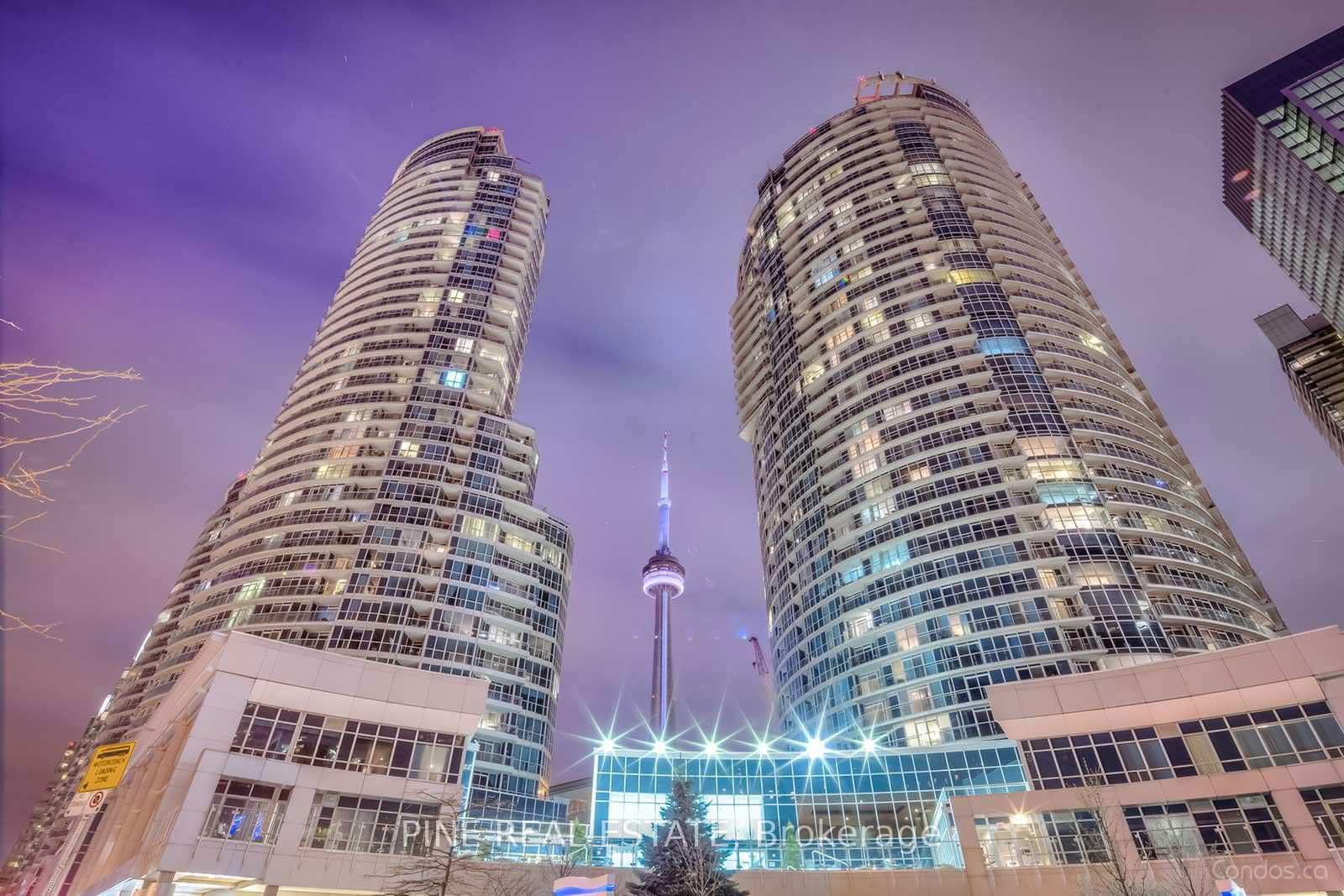 8 York St, unit 3002 for rent - image #1