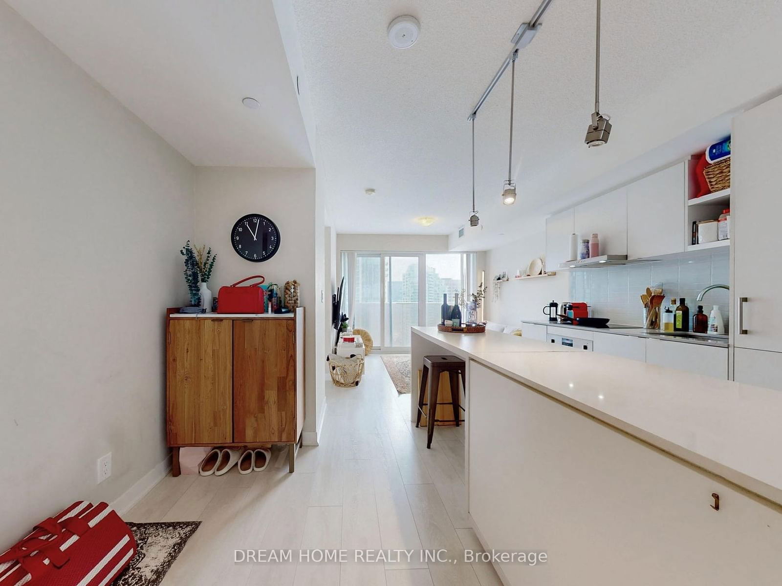 88 Harbour St, unit 2505 for sale - image #11