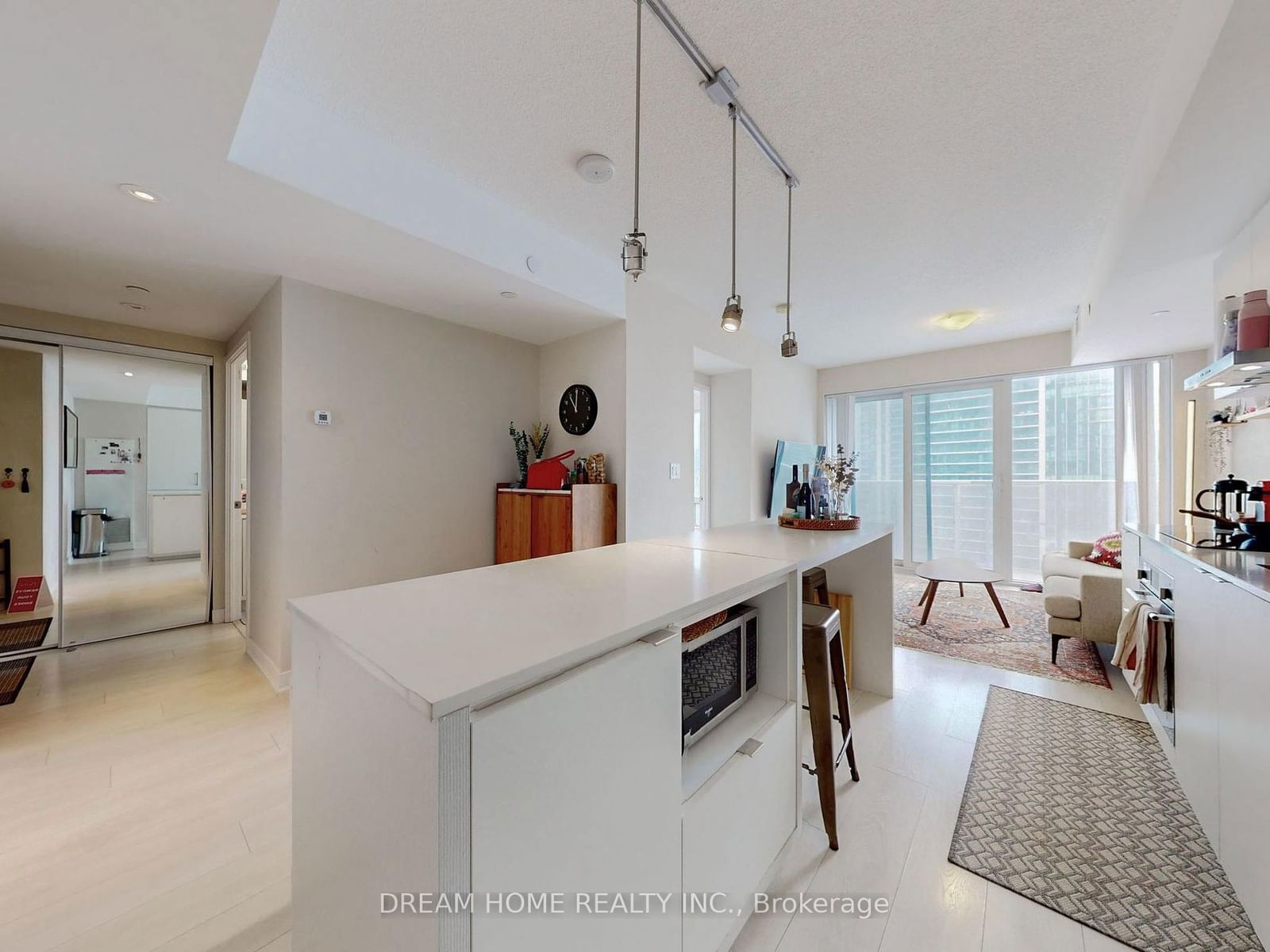 88 Harbour St, unit 2505 for sale - image #9