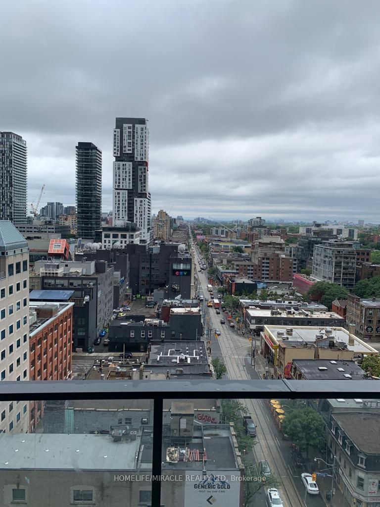 215 Queen St W, unit 1405 for sale