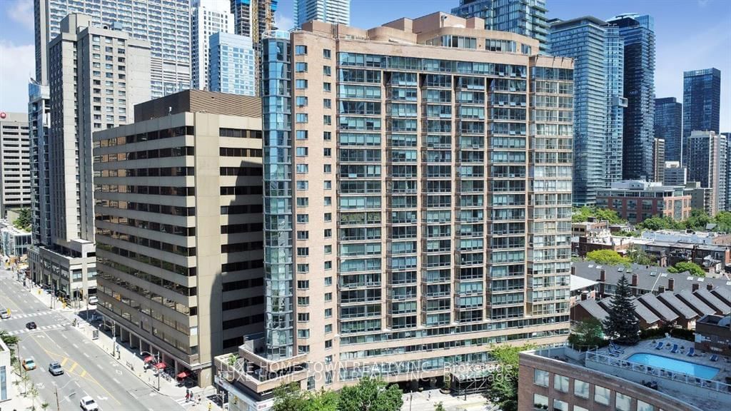 1055 Bay St, unit 308 for sale - image #2