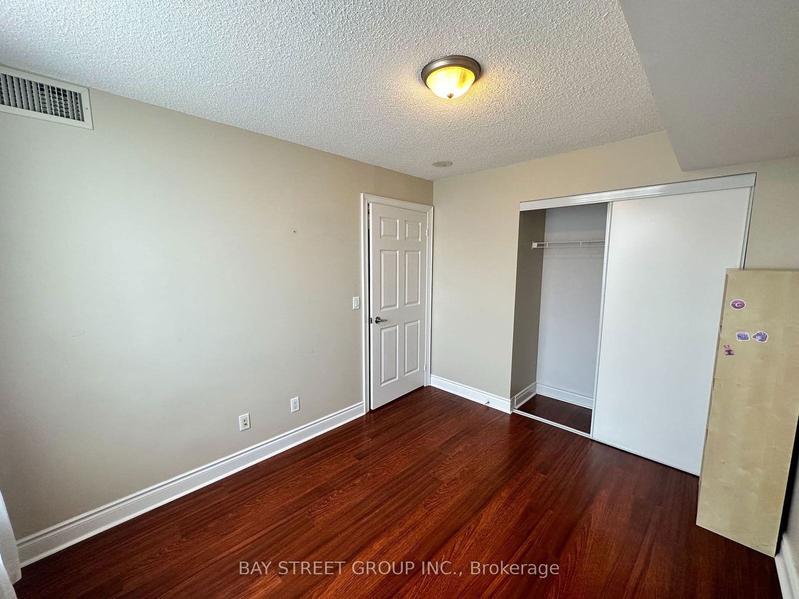 15 Greenview Ave, unit 2614 for rent - image #15