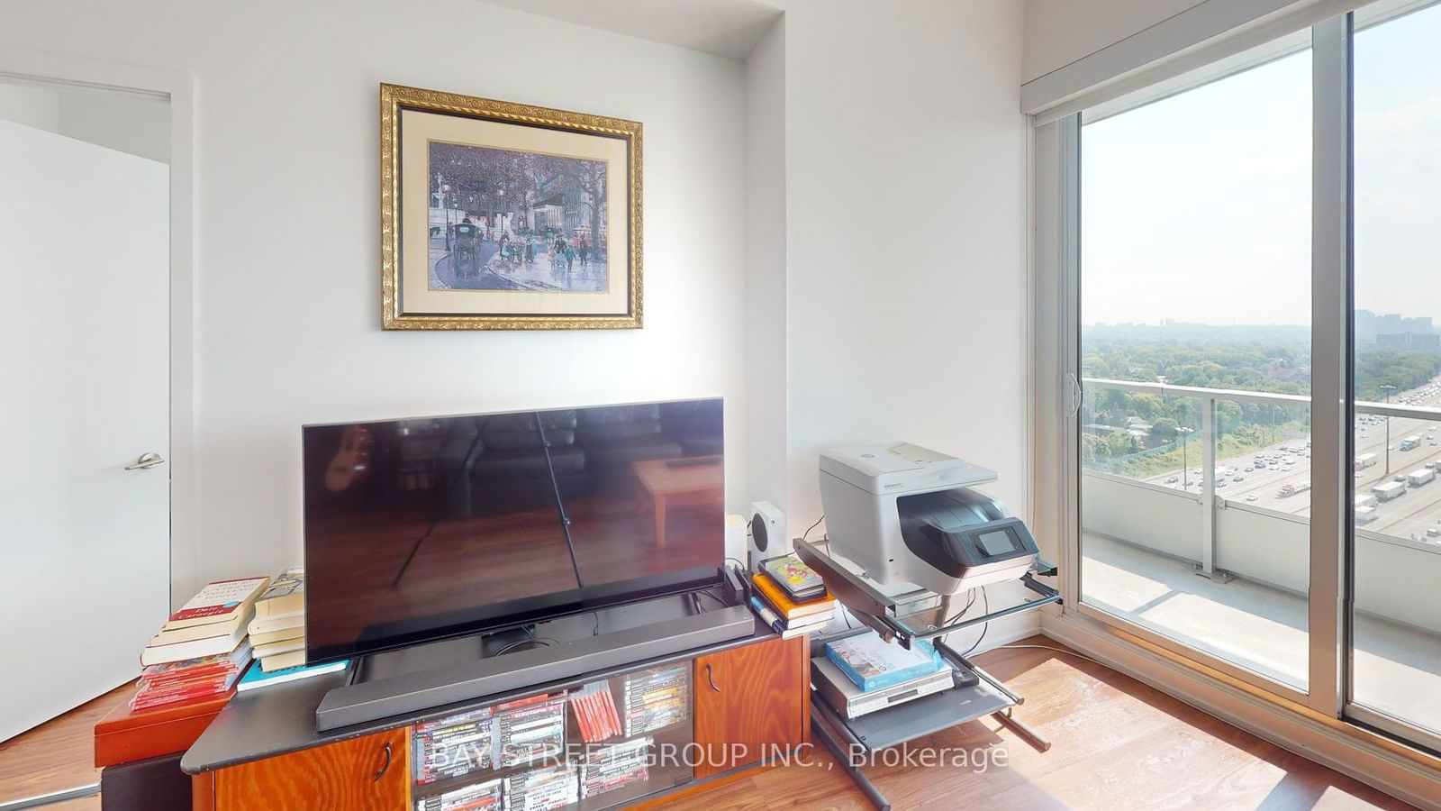 115 Mcmahon Dr, unit 2711 for sale - image #20