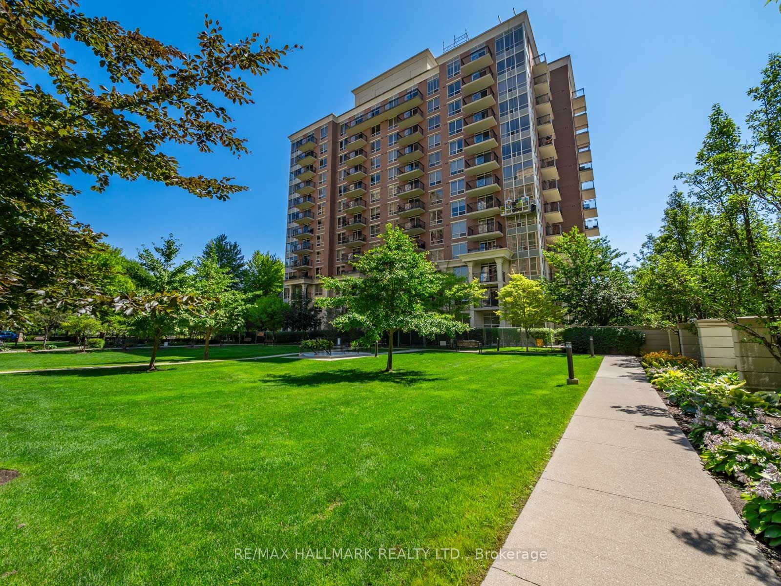 1103 Leslie St, unit 1107 for sale - image #34