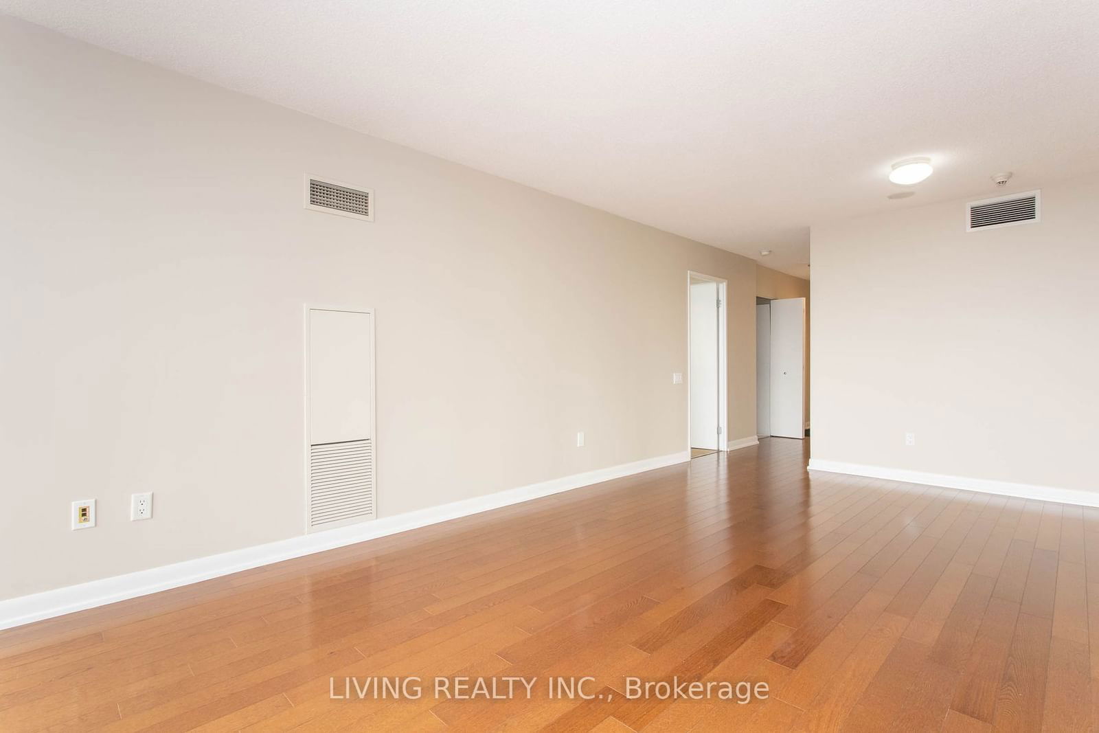 33 Sheppard Ave E, unit 2410 for rent - image #5