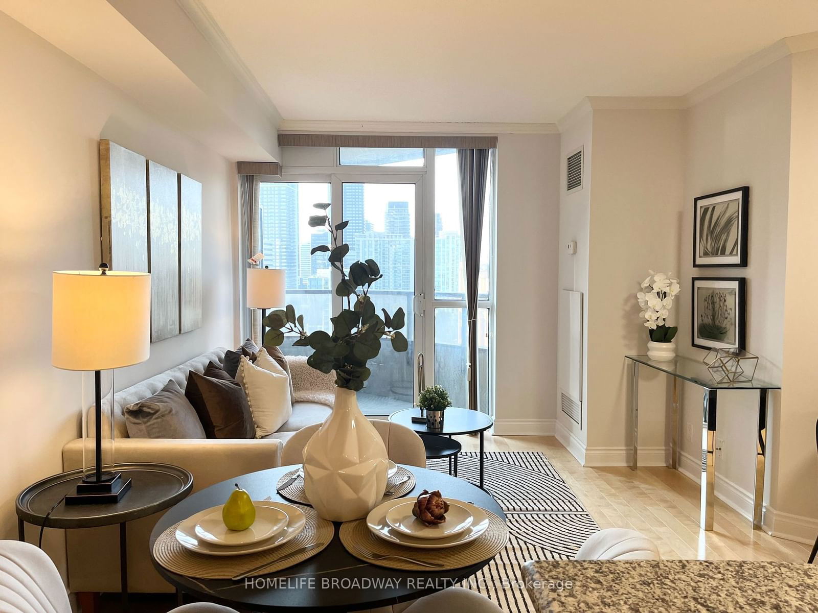 78 Harrison Garden Blvd, unit 1501 for sale - image #8