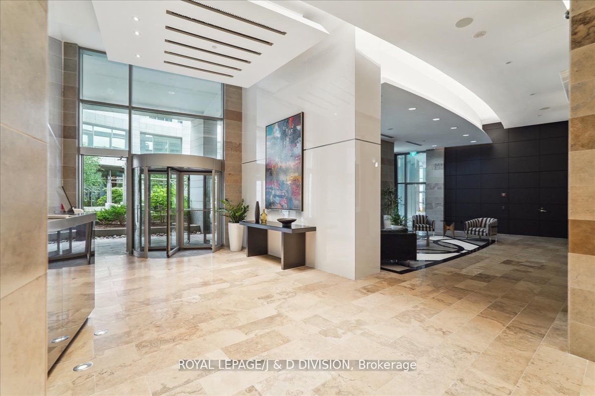 2181 Yonge St, unit 3402 for sale - image #29