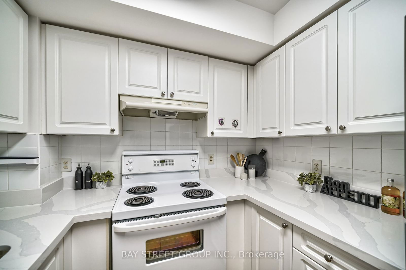 20 Olive Ave, unit 1009 for sale - image #14