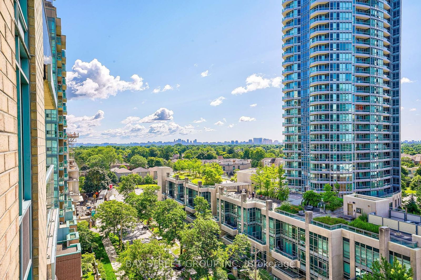 20 Olive Ave, unit 1009 for sale