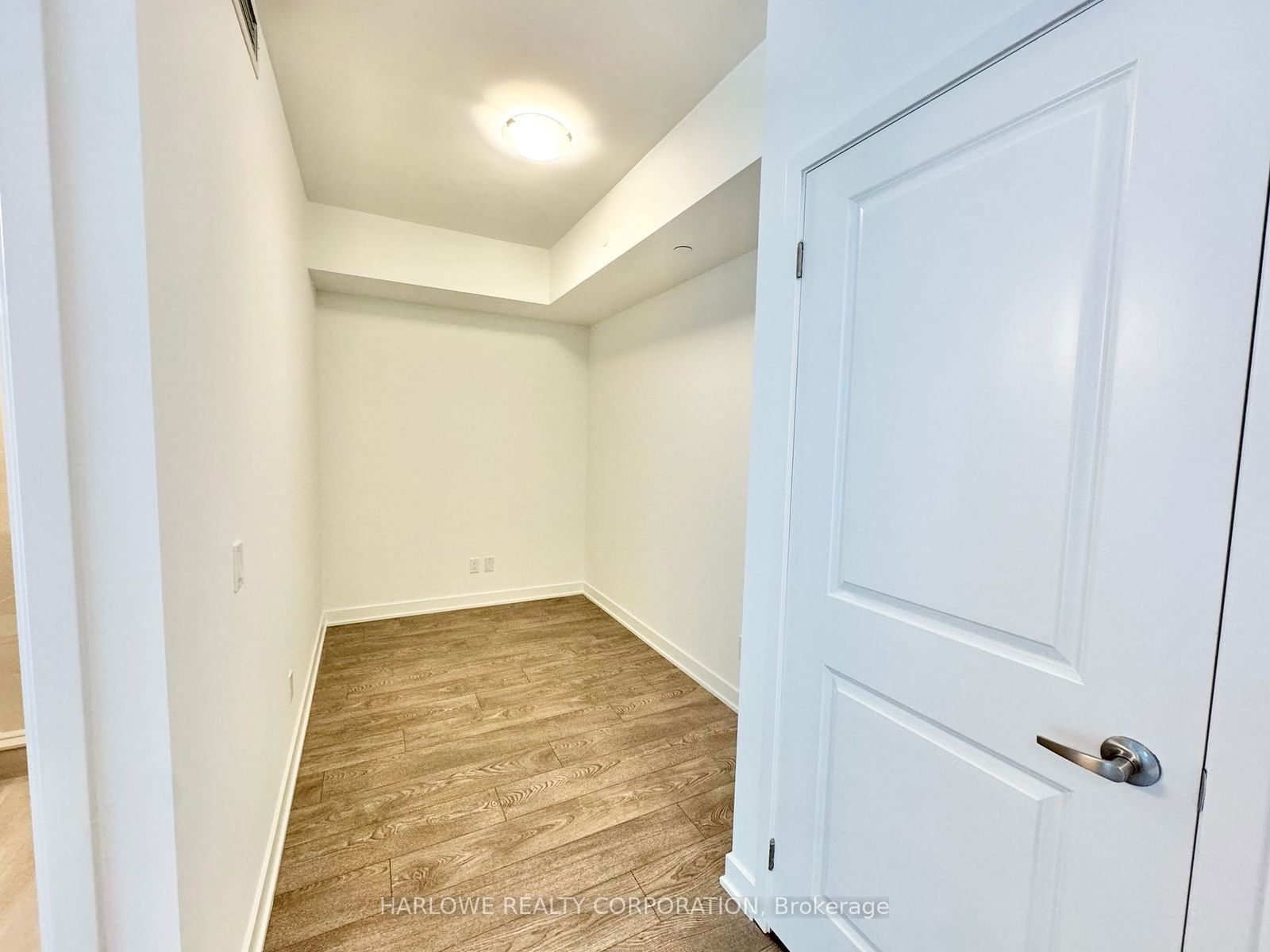 543 Richmond St W, unit 1219 for rent - image #4