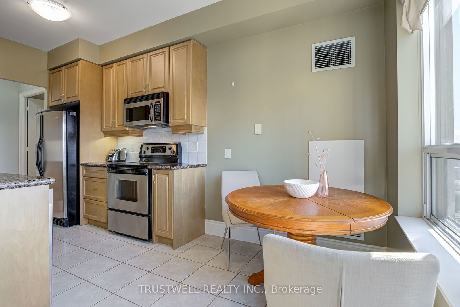 78 Harrison Garden Blvd, unit 2305 for sale - image #7