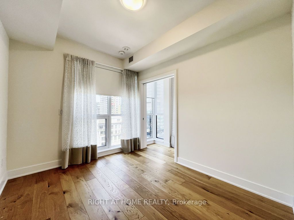 88 Cumberland St, unit 2306 for rent