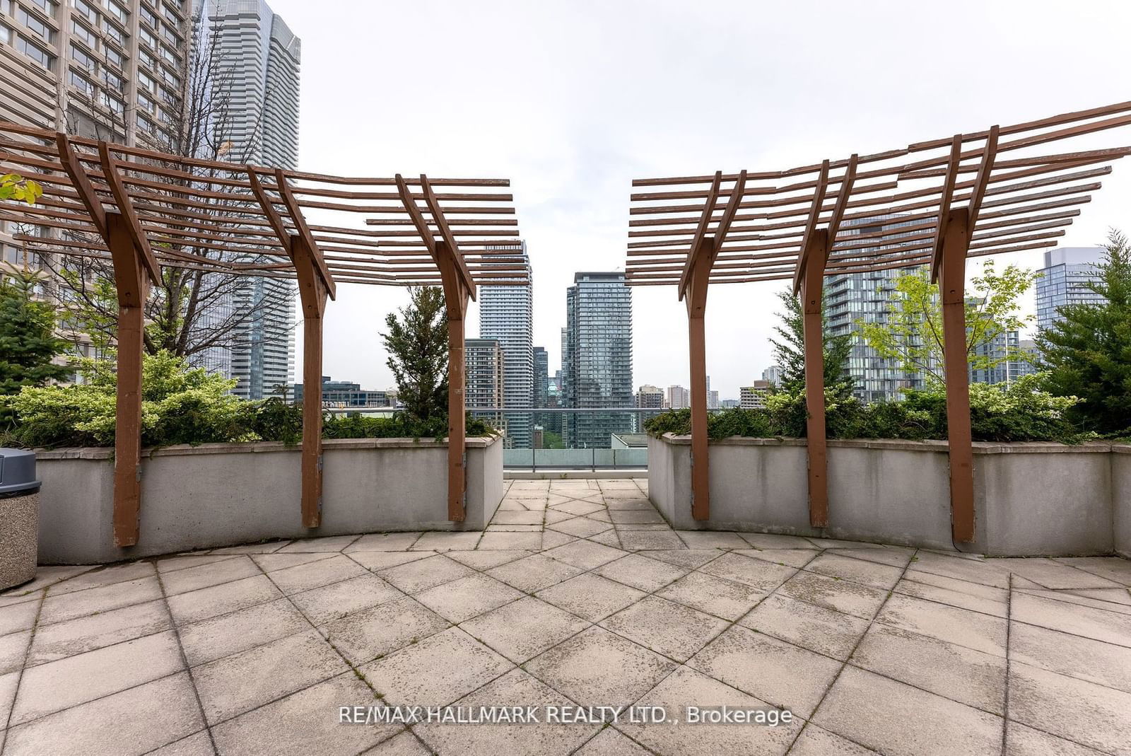 1121 Bay St, unit 505 for sale - image #30