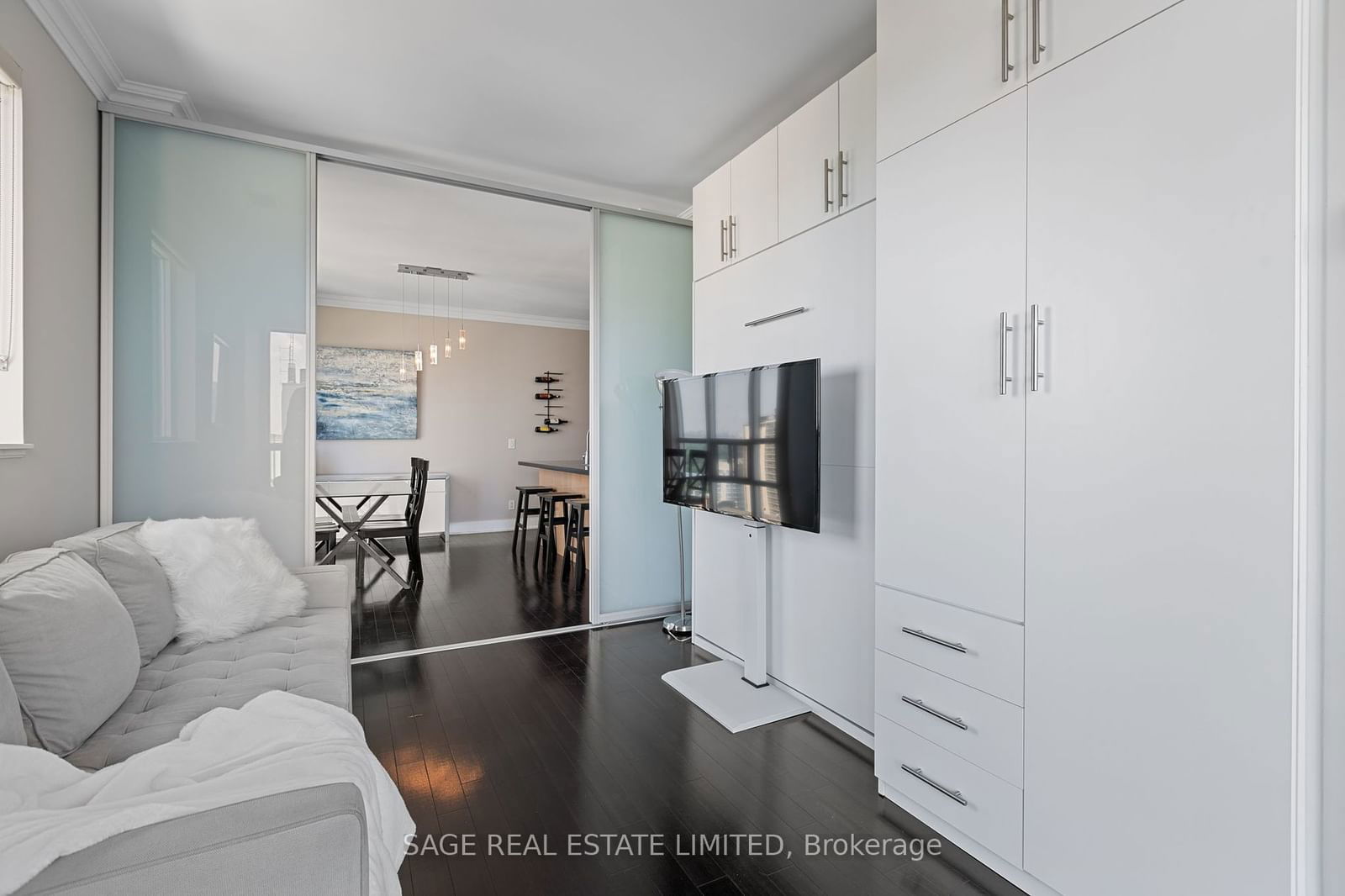 88 Broadway Ave, unit PH5 for sale