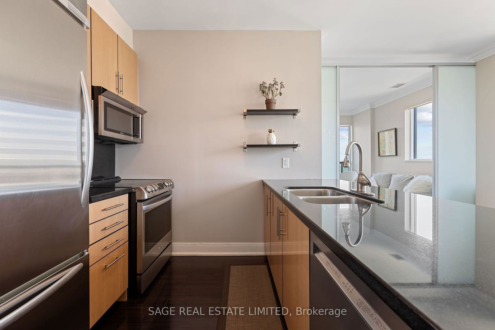 88 Broadway Ave, unit PH5 for sale - image #4