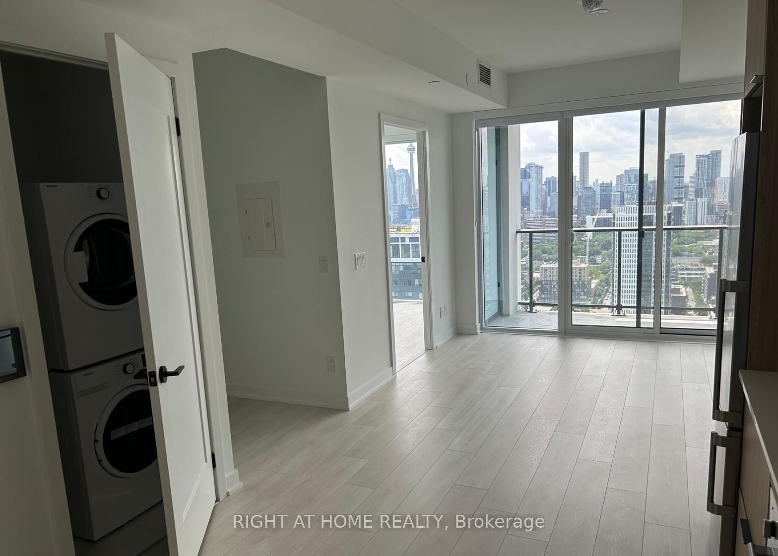 5 Defries St, unit 3006 for rent - image #7