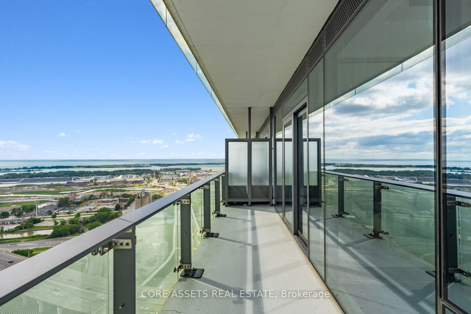 70 Distillery Lane, unit 3804 for sale - image #10