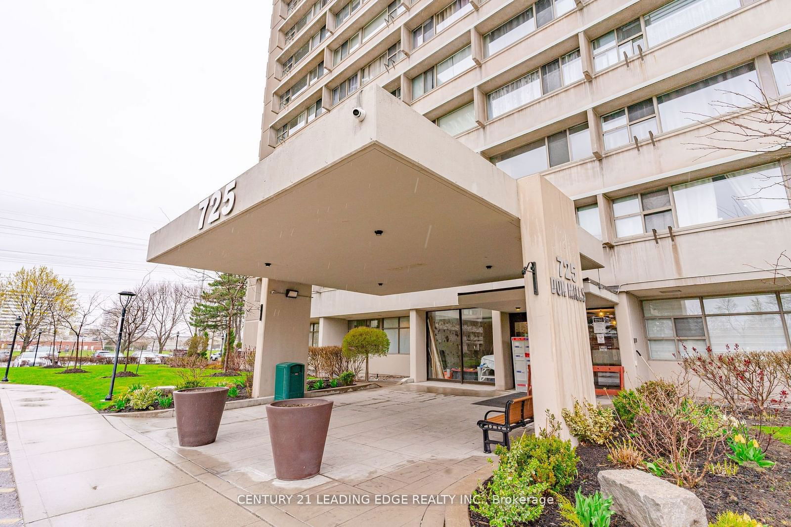 725 Don Mills Rd, unit 706 for sale - image #2