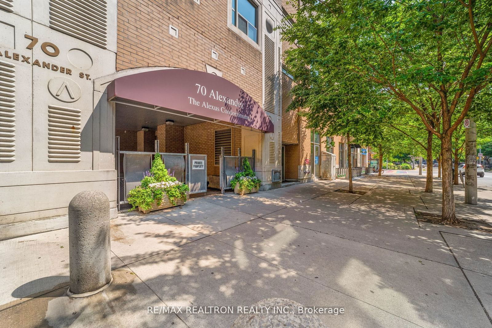 70 Alexander St, unit 707 for sale - image #18