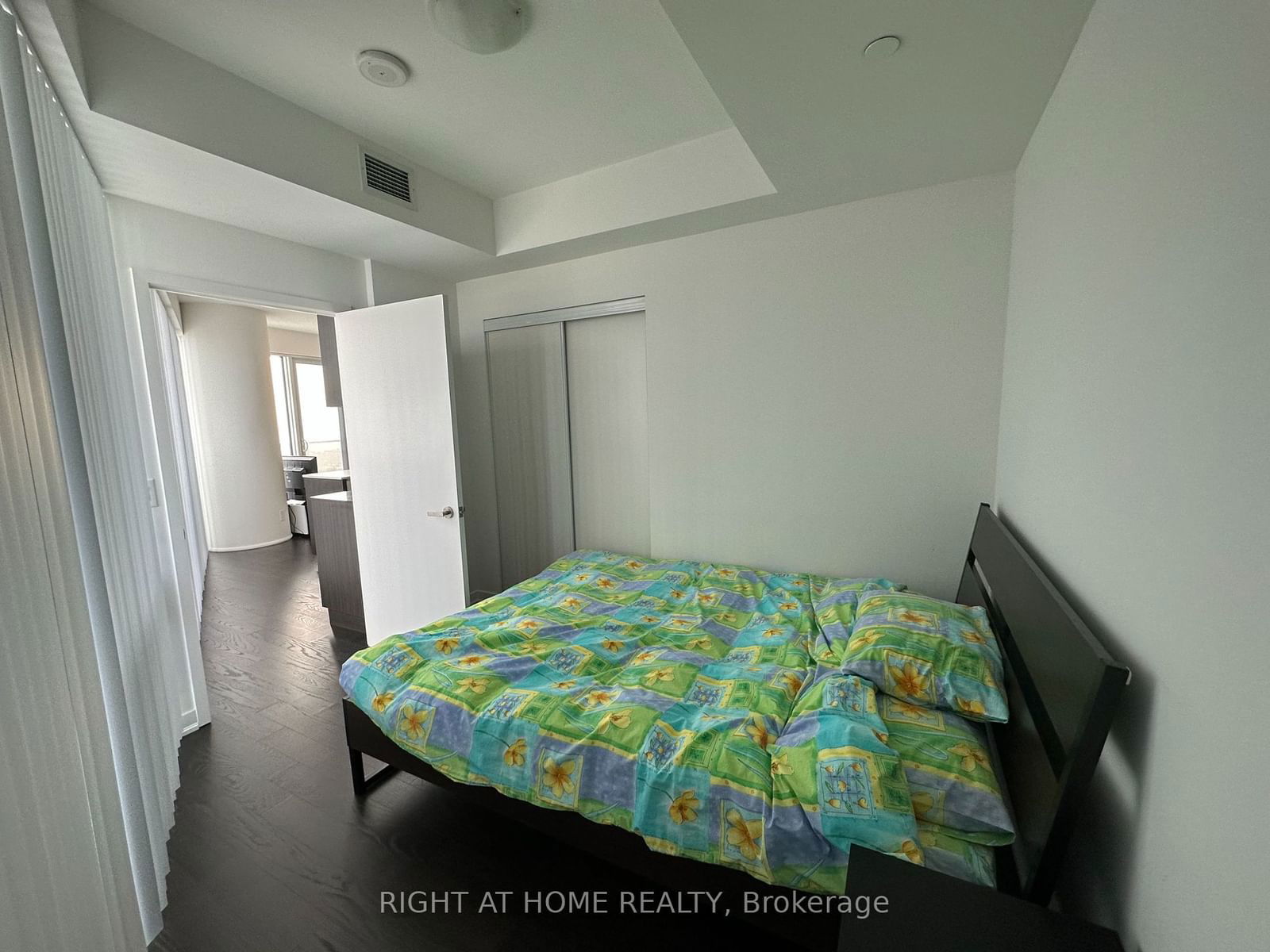 100 HARBOUR St, unit 5807 for rent - image #10