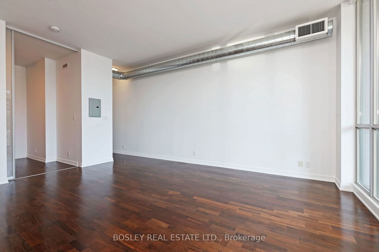 510 King St E, unit 328 for sale