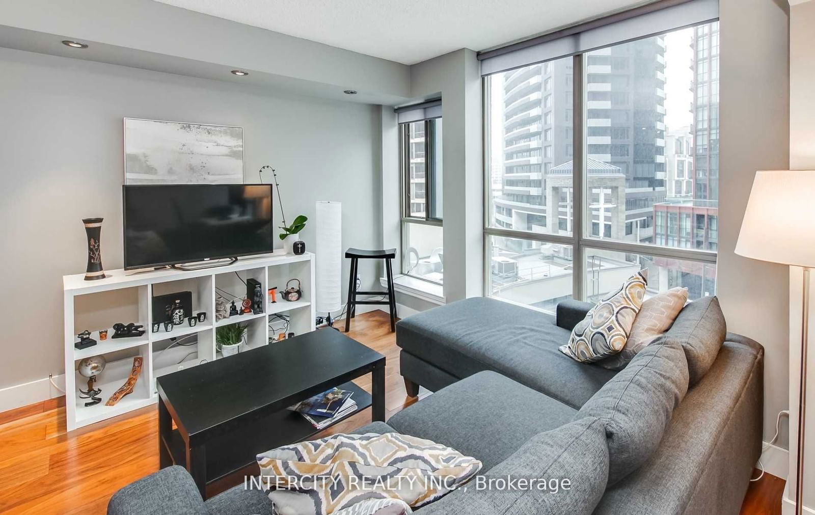 40 Scollard St, unit 605 for rent - image #19