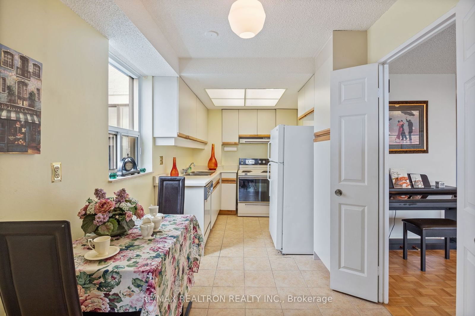 3000 Bathurst St, unit 1105 for sale - image #5