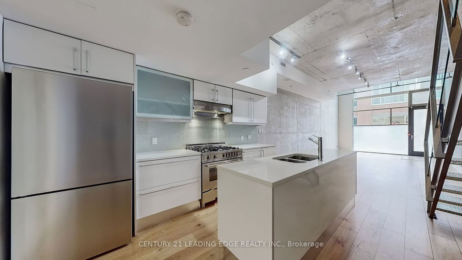 25 Oxley St, unit TH 2 for rent - image #10