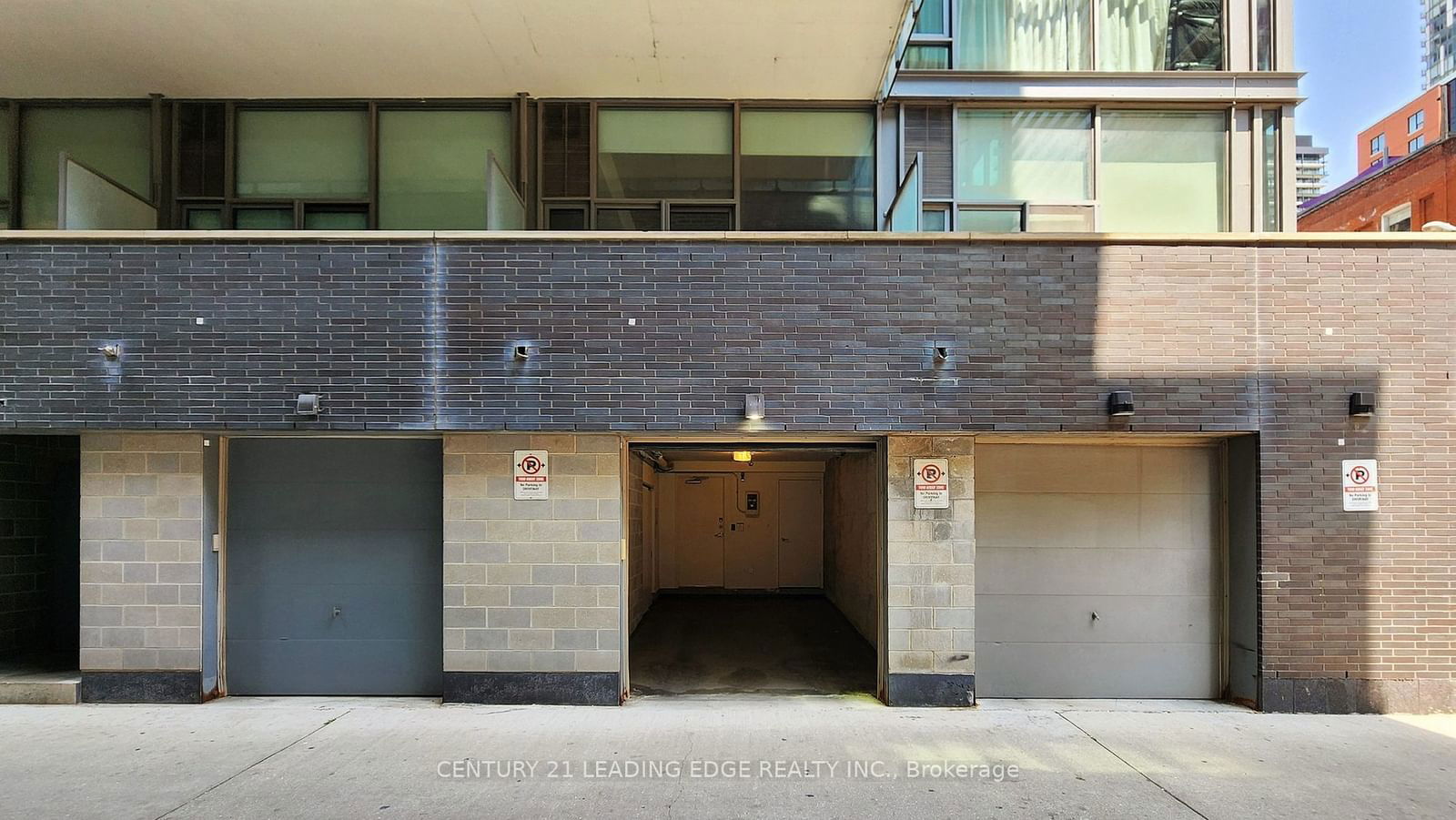 25 Oxley St, unit TH 2 for rent - image #36